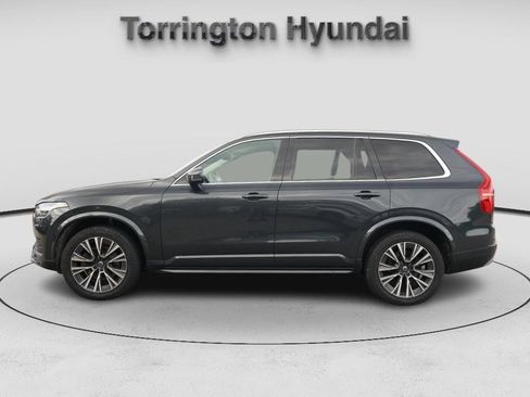 Used 2022 Volvo XC90 T6 Momentum w/ Advanced Package image 4