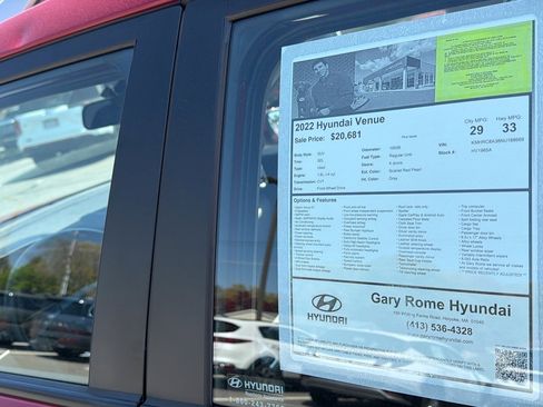 Certified 2022 Hyundai Venue SEL FWD image 28