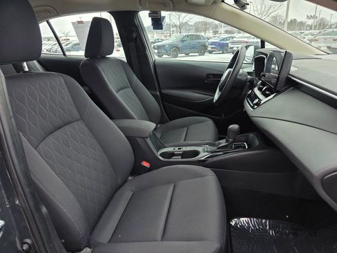 Used 2024 Toyota Corolla LE image 11