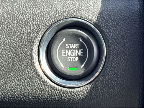 New 2026 GMC Acadia Elevation w/ Elevation Premium Package FWD image 19
