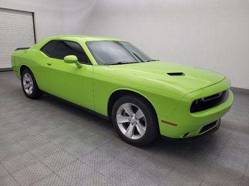 Used 2023 Dodge Challenger SXT RWD image 11
