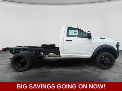 New 2026 RAM 4500 Tradesman AWD/4WD image 11