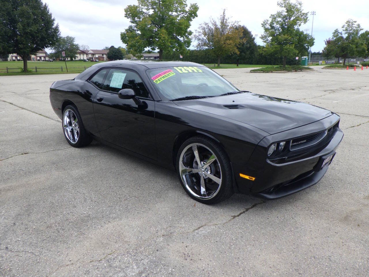 Used 2012 Dodge Challenger SXT Plus RWD image 5
