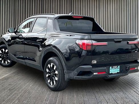 Certified 2025 Hyundai Santa Cruz SEL image 3