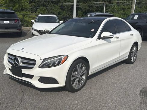 Used 2017 Mercedes-Benz C 300 4MATIC Sedan image 3