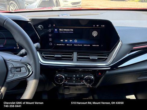 New 2026 Chevrolet Trax RS w/ Sunroof Package FWD image 18