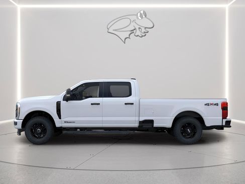 New 2026 Ford F350 XL w/ STX Appearance Package AWD/4WD image 3