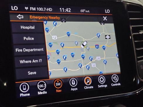 Used 2021 Jeep Grand Cherokee Laredo X AWD/4WD image 36