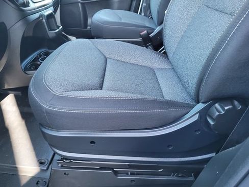 Used 2025 RAM ProMaster 2500 w/ U-Haul Equipment Group FWD image 17