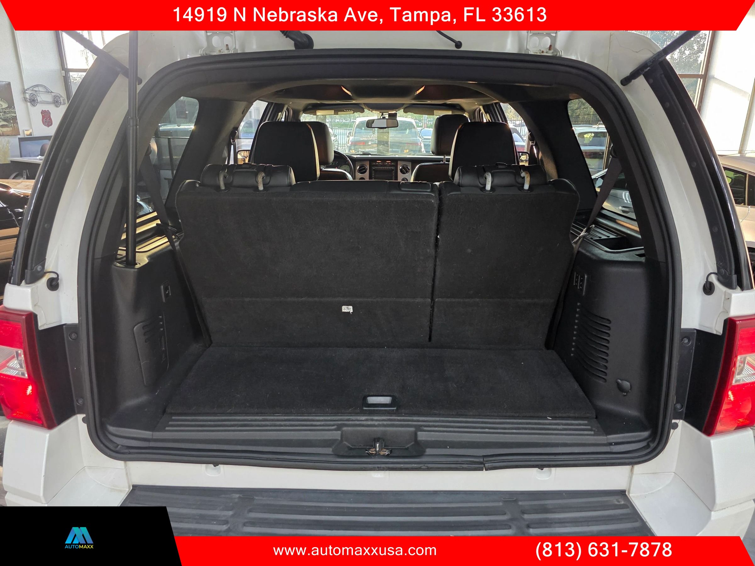 Used 2013 Ford Expedition Limited RWD image 29