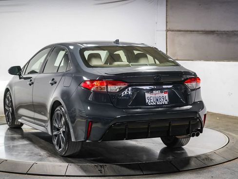 Certified 2023 Toyota Corolla SE w/ SE Premium Package image 10