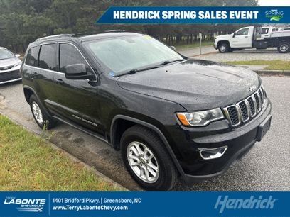 Used 2019 Jeep Grand Cherokee Laredo