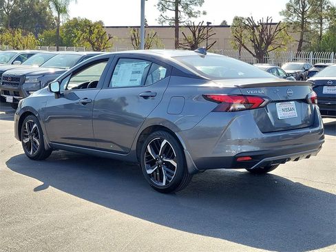 New 2025 Nissan Versa SR w/ Trunk Package image 2