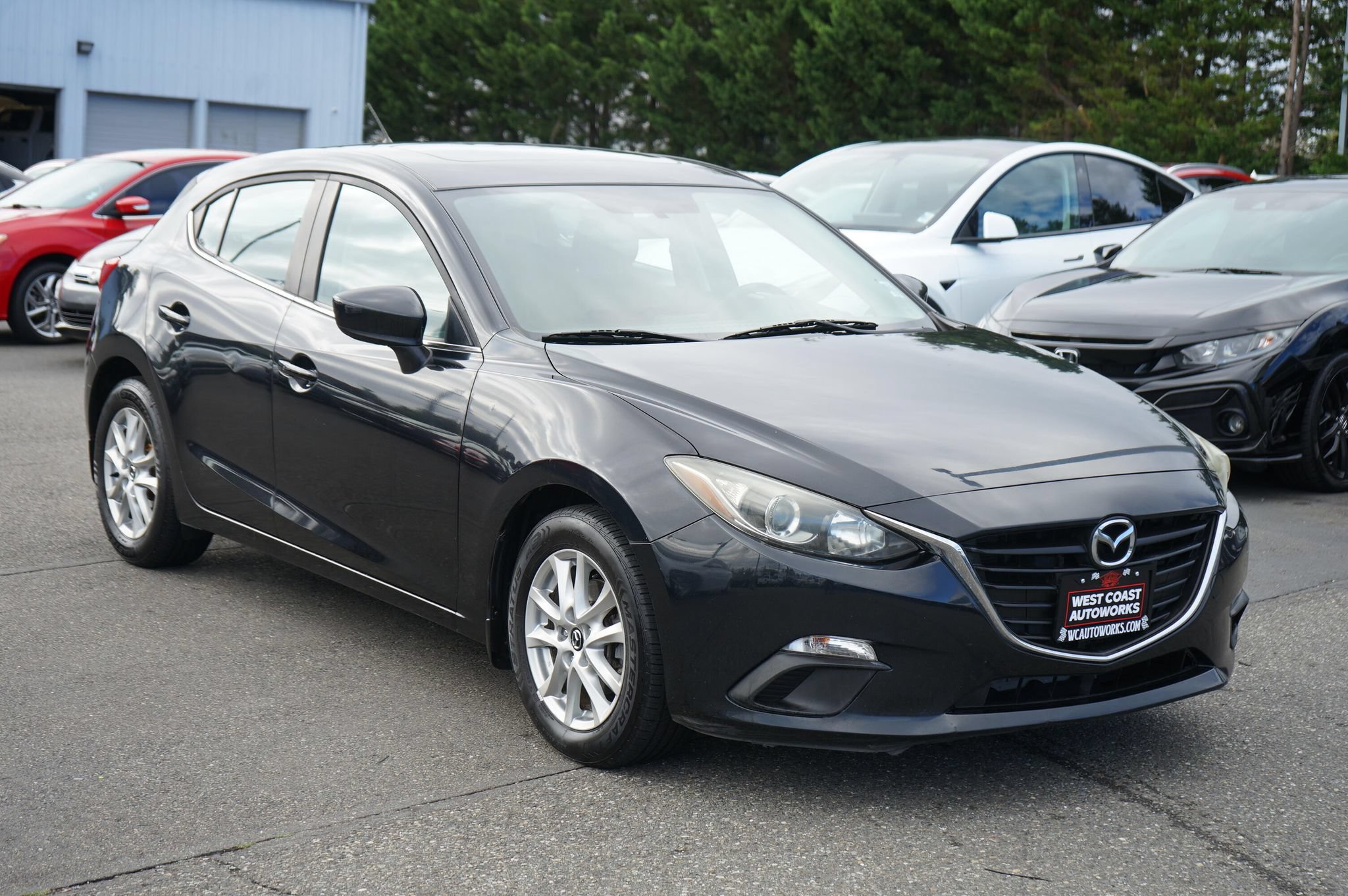 Used 2014 MAZDA MAZDA3 i Touring w/ Moonroof Package 1 FWD image 7