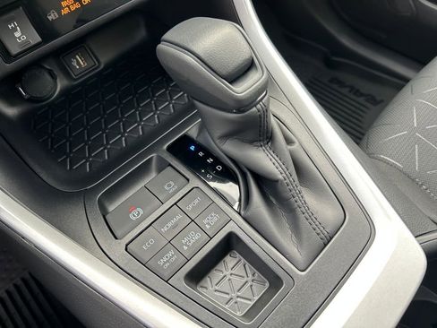 New 2025 Toyota RAV4 XLE image 16