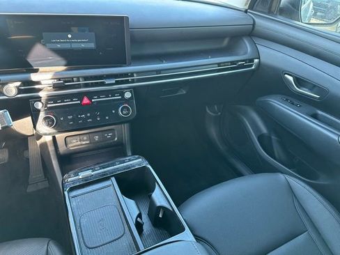 Used 2025 Hyundai Tucson SEL image 19