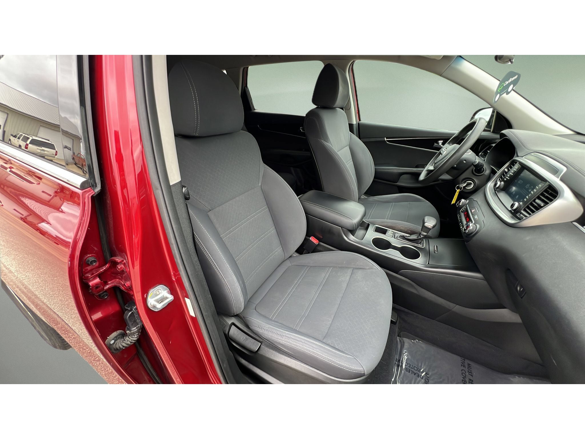 Used 2019 Kia Sorento AWD V6 image 32