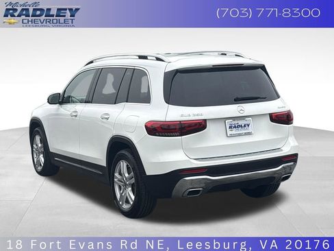 Used 2022 Mercedes-Benz GLB 250 4MATIC image 3