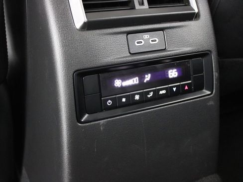 Used 2024 MAZDA CX-90 3.3 Turbo w/ Preferred Plus AWD/4WD image 35