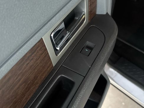 Used 2013 Ford F150 Lariat w/ Mid Equipment Group image 22