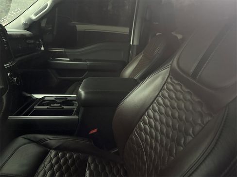 Used 2023 Ford F250 Lariat w/ Lariat Ultimate Package image 6