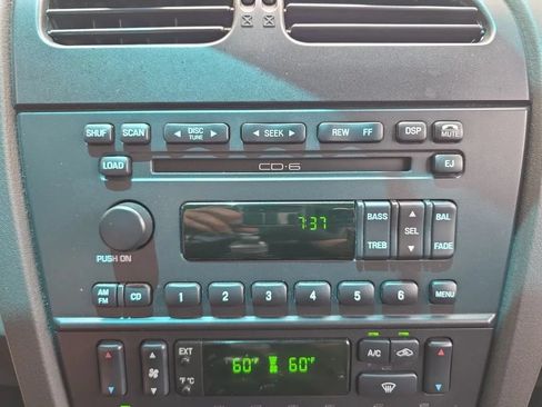 Used 2002 Ford Thunderbird RWD image 21