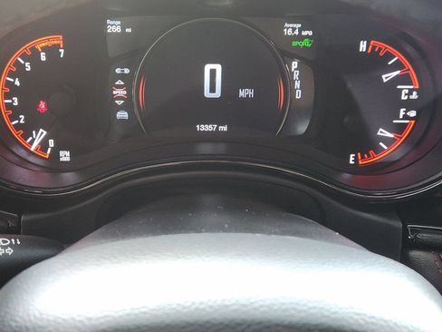 Used 2024 Dodge Durango R/T RWD image 17