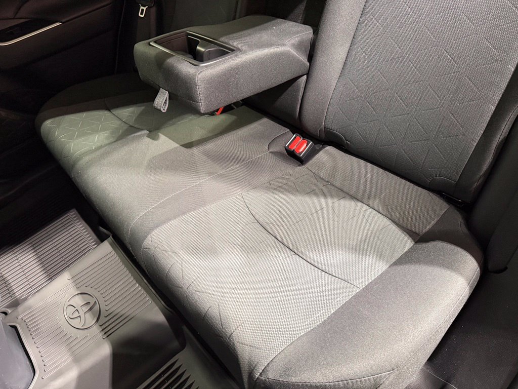 Certified 2025 Toyota RAV4 XLE AWD/4WD image 19