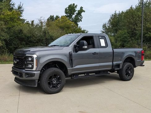Used 2024 Ford F350 XL w/ STX Appearance Package AWD/4WD image 7