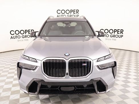 New 2026 BMW X7 M60i image 9