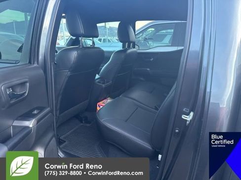 Used 2023 Toyota Tacoma TRD Off-Road image 9