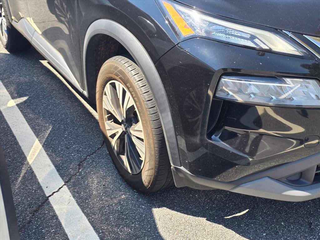 Used 2022 Nissan Rogue SV AWD/4WD image 17