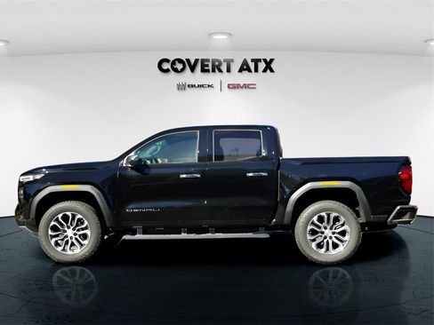 New 2026 GMC Canyon Denali image 4