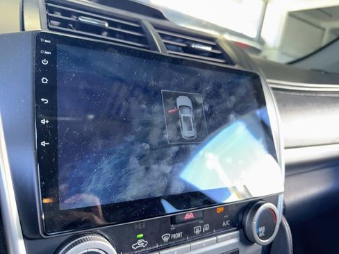 Used 2012 Toyota Camry SE image 23