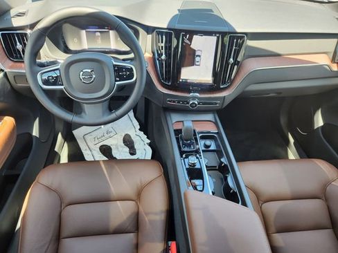 Certified 2025 Volvo XC60 B5 Plus w/ Climate Package image 11