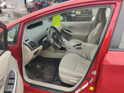 Used 2012 Toyota Prius Three image 11