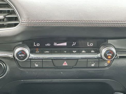 Used 2025 MAZDA MAZDA3 s FWD image 15