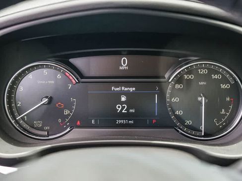 Used 2023 Cadillac XT4 Luxury w/ Cold Weather Package FWD image 23