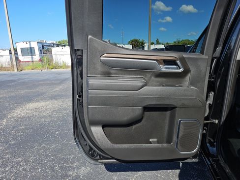 Used 2026 Chevrolet Silverado 1500 LT AWD/4WD image 13