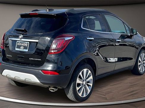 Used 2018 Buick Encore Preferred image 2