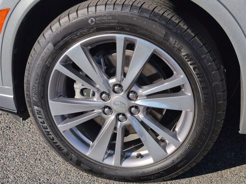 Certified 2025 Cadillac XT6 Premium Luxury image 34