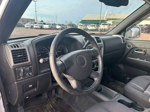 Used 2010 Chevrolet Colorado LT image 12