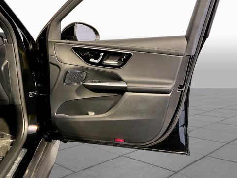 Certified 2026 Mercedes-Benz GLC 300 4MATIC image 23