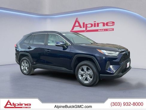 Used 2022 Toyota RAV4 XLE image 7