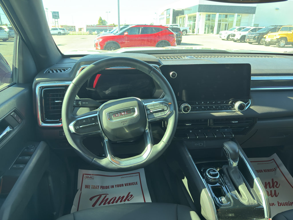 Used 2024 GMC Canyon Elevation w/ Elevation Premium Package AWD/4WD image 10
