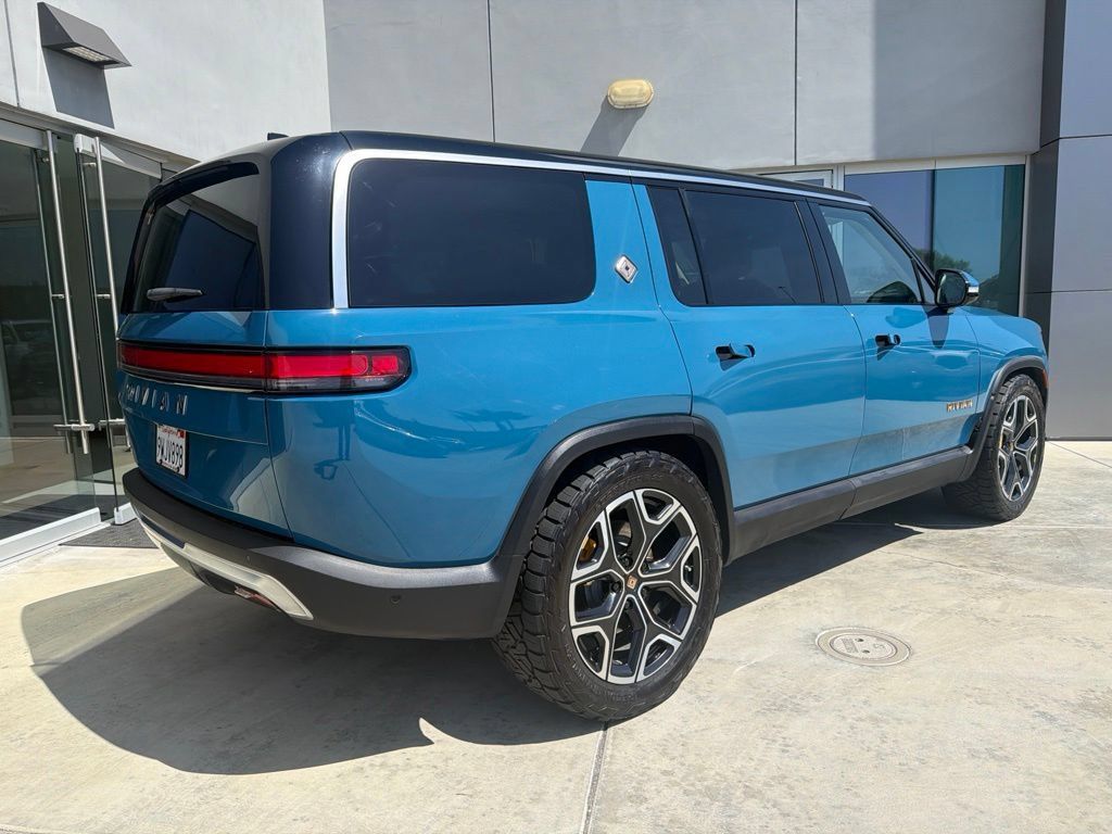 Used 2023 Rivian R1S Launch Edition Quad AWD/4WD image 7