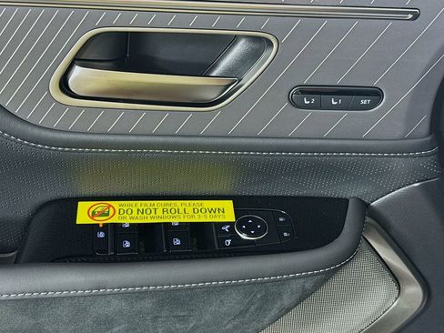 New 2026 INFINITI QX80 Autograph image 21