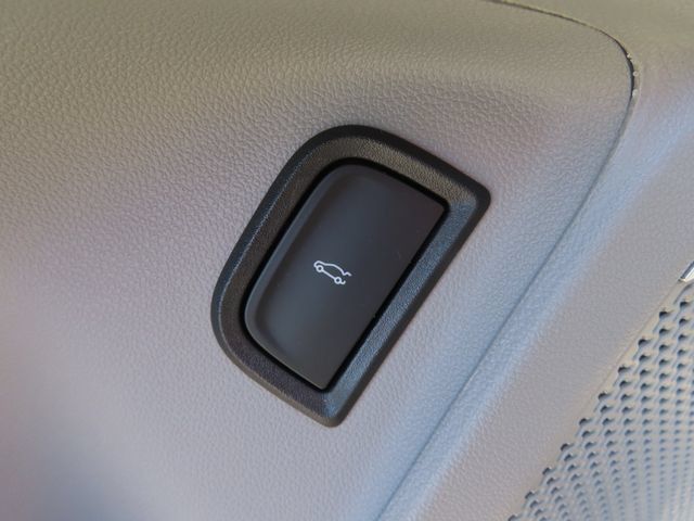 Used 2026 Chevrolet Blazer EV SS w/ LPO, Blackout Package AWD/4WD image 11