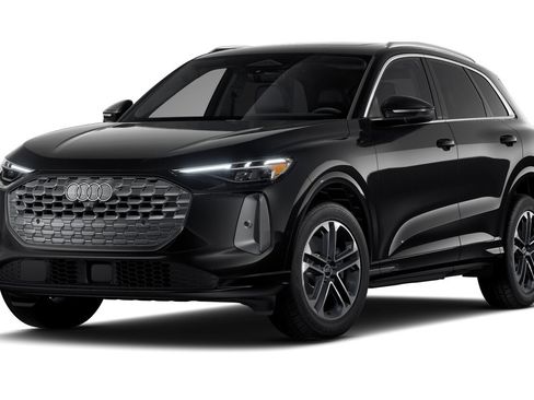 Certified 2025 Audi Q5 Premium w/ Premium Plus AWD/4WD image 1