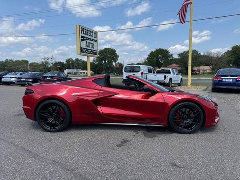 Used 2024 Chevrolet Corvette Z06 RWD image 3